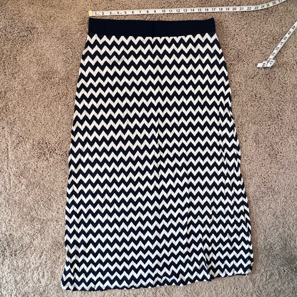 Tommy Hilfiger Maxi Skirt - Picture 2 of 2